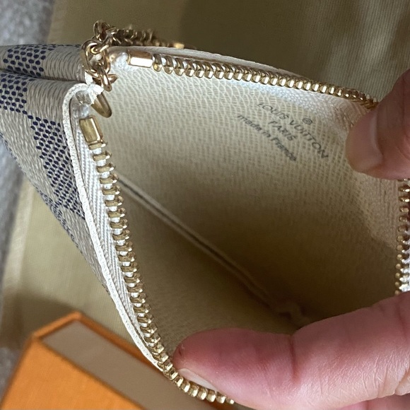 Cless azur - Picture 7 of 12